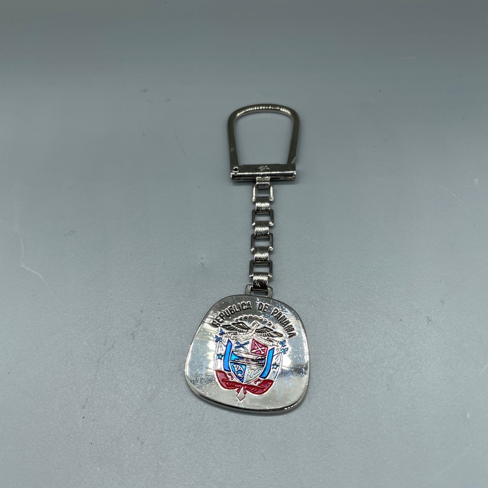 Vintage Republica De Panama Coat of Arms Enameled Silver Tone Keychain Souvenir